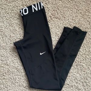 Women’s Nike Pro Leggings